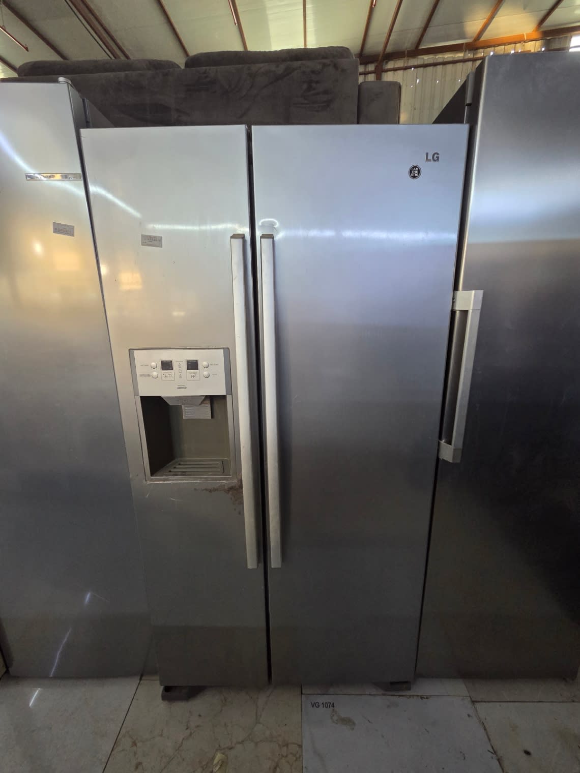 Side-by-Side Refrigerator with Ice and Water Dispenser