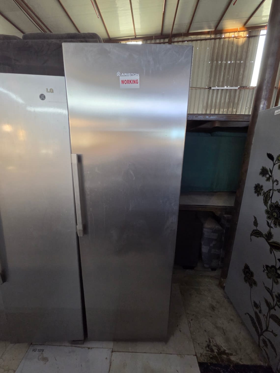 Single-Door Upright Freezer