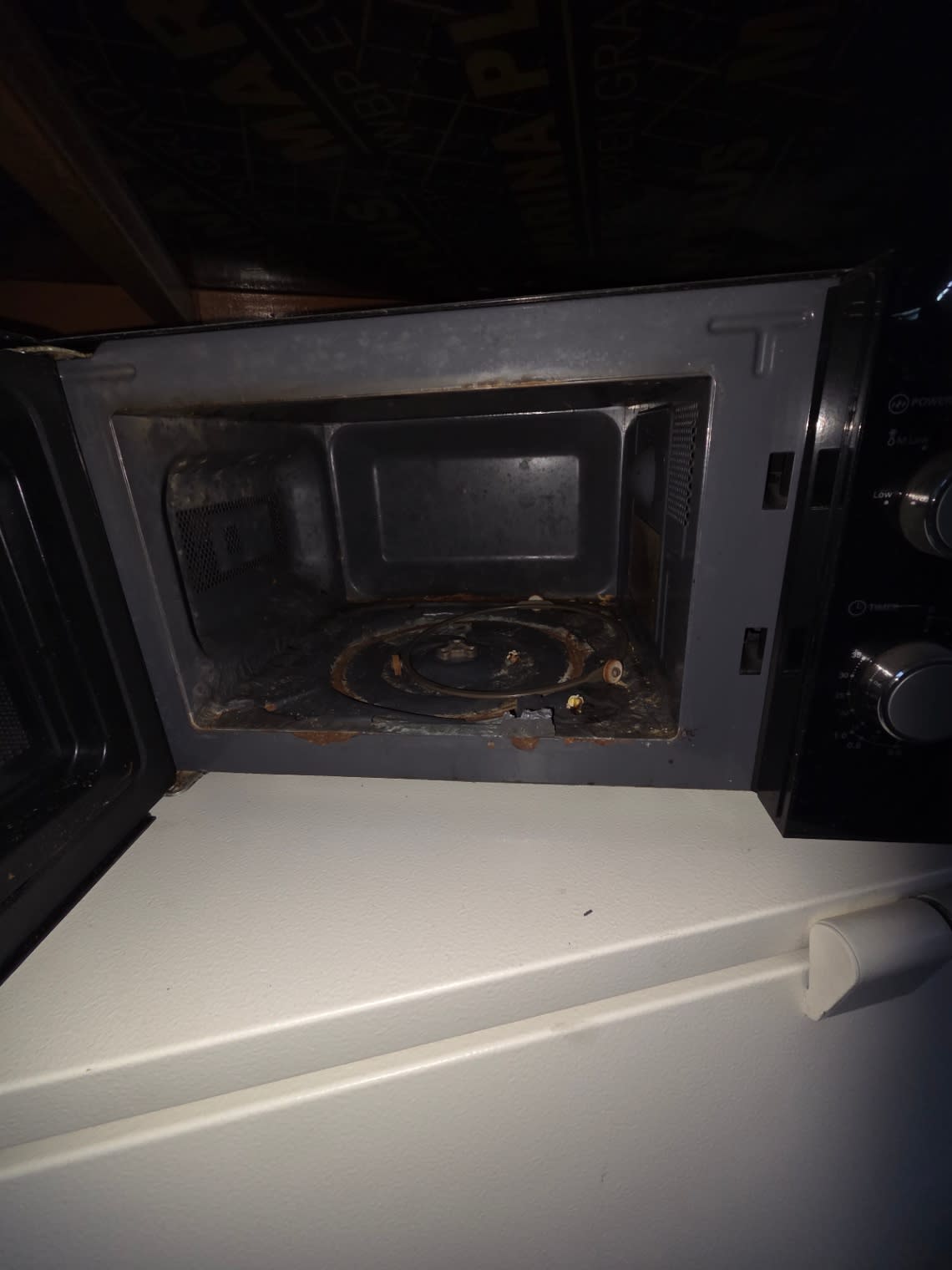 Solo Microwave Oven 3