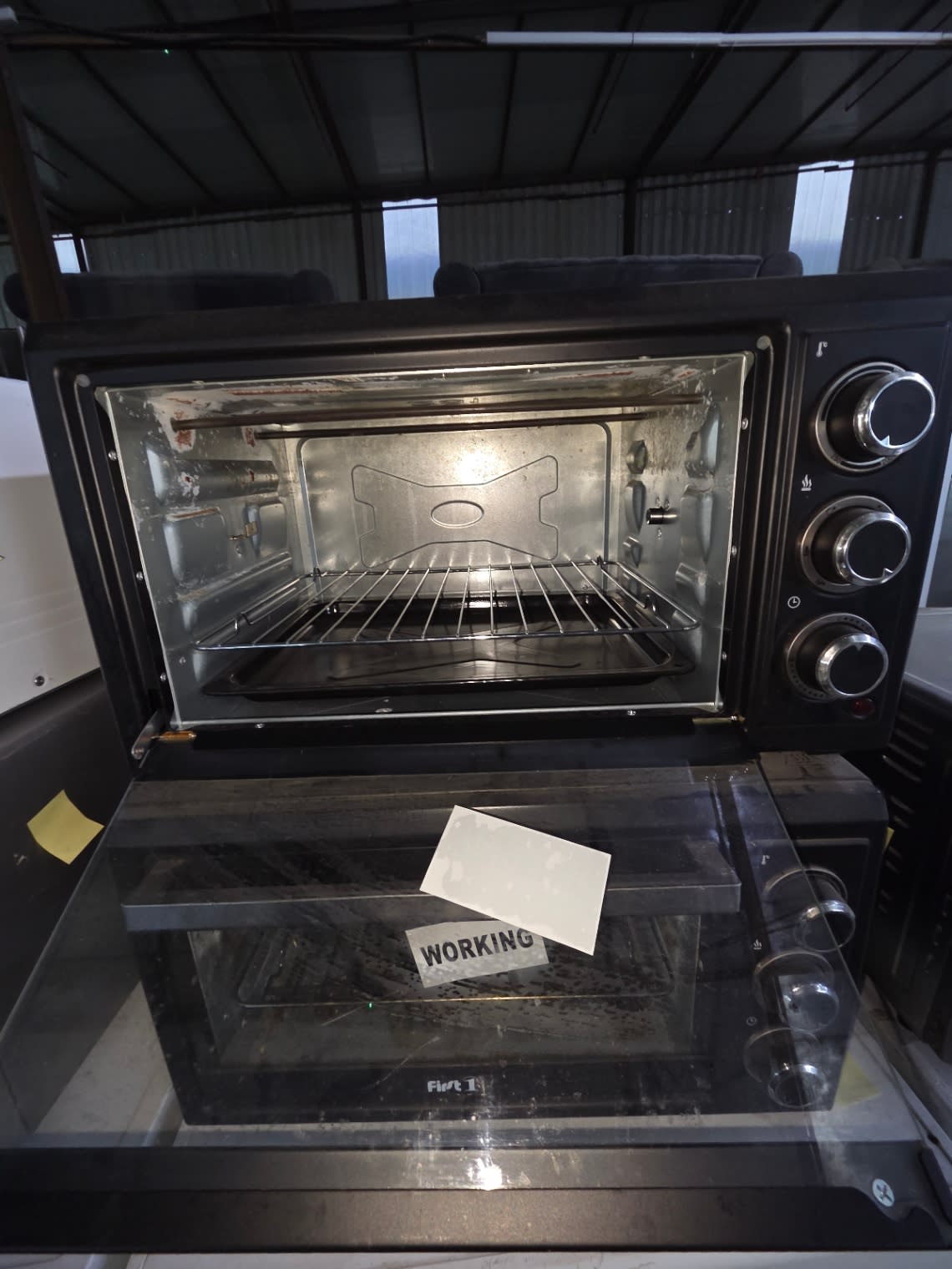 Electric Countertop Oven 3
