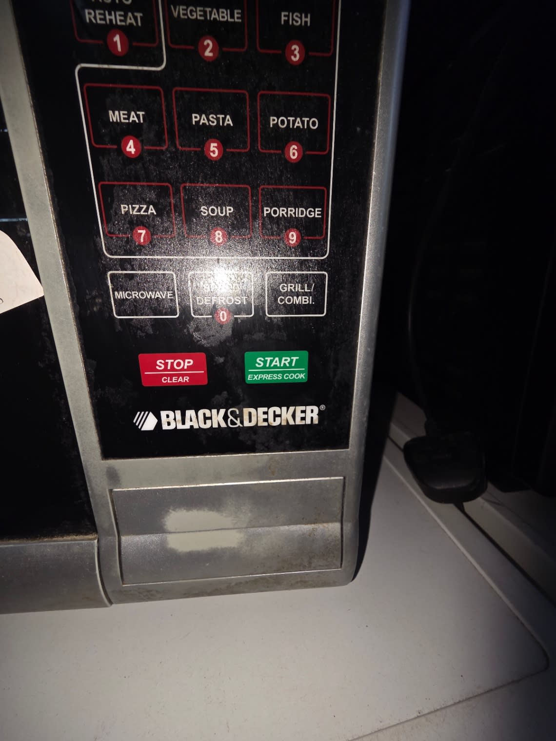 Microwave Oven with Grill 2