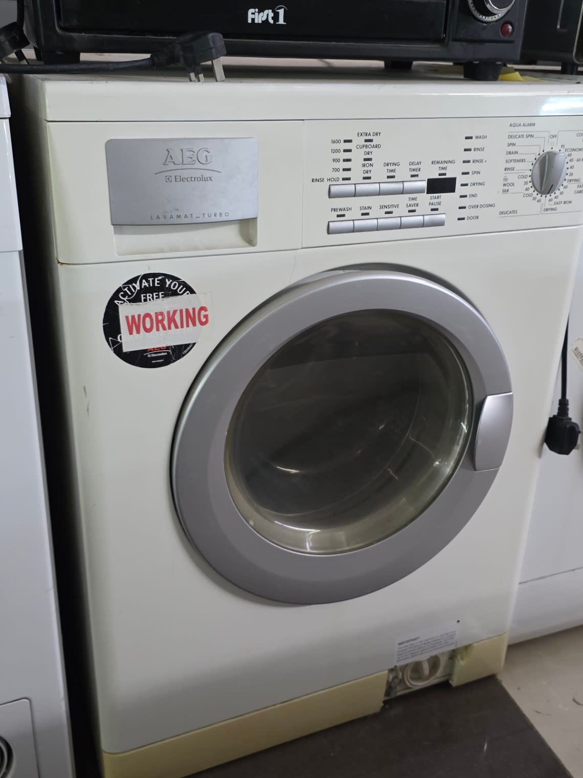 Lavamat Turbo Front-Load Washing Machine