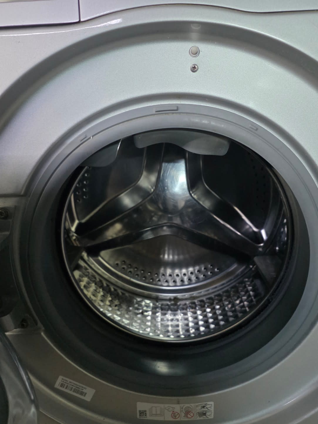 Washer-Dryer Combo Front-Load 3