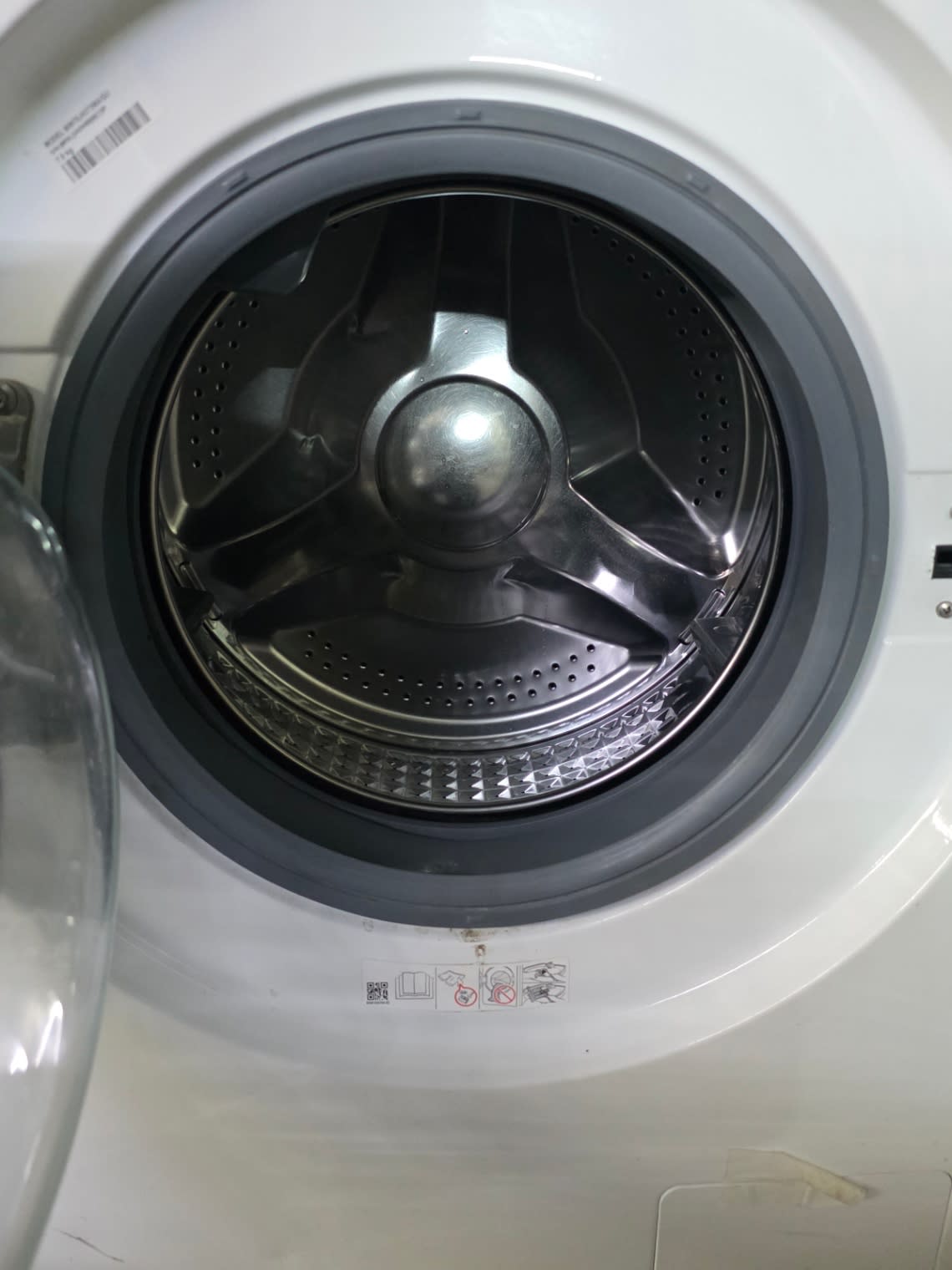 Front-Load Washing Machine 3
