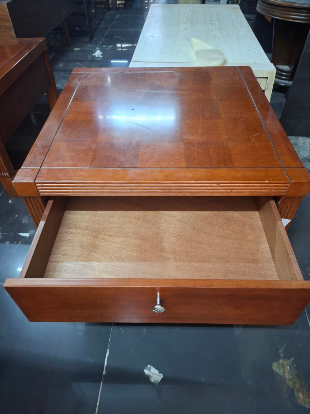 Square Coffee Table with Drawer 2