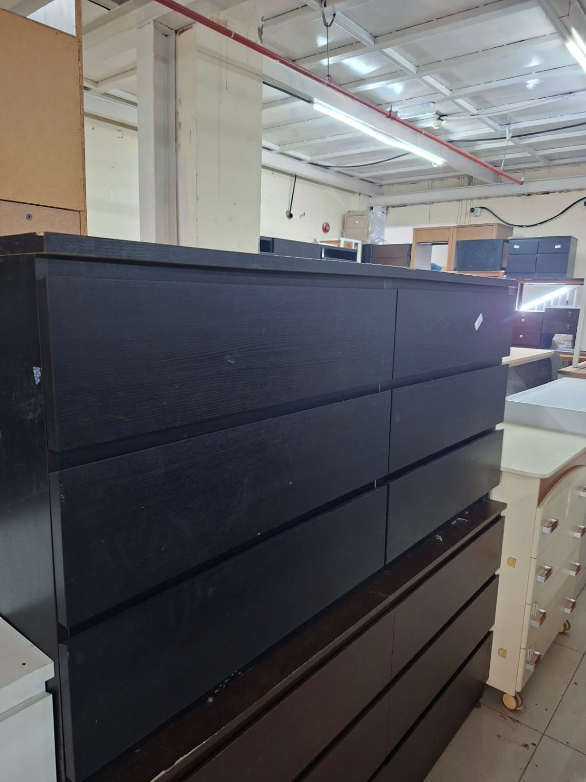 6-Drawer Chest of Drawers 2