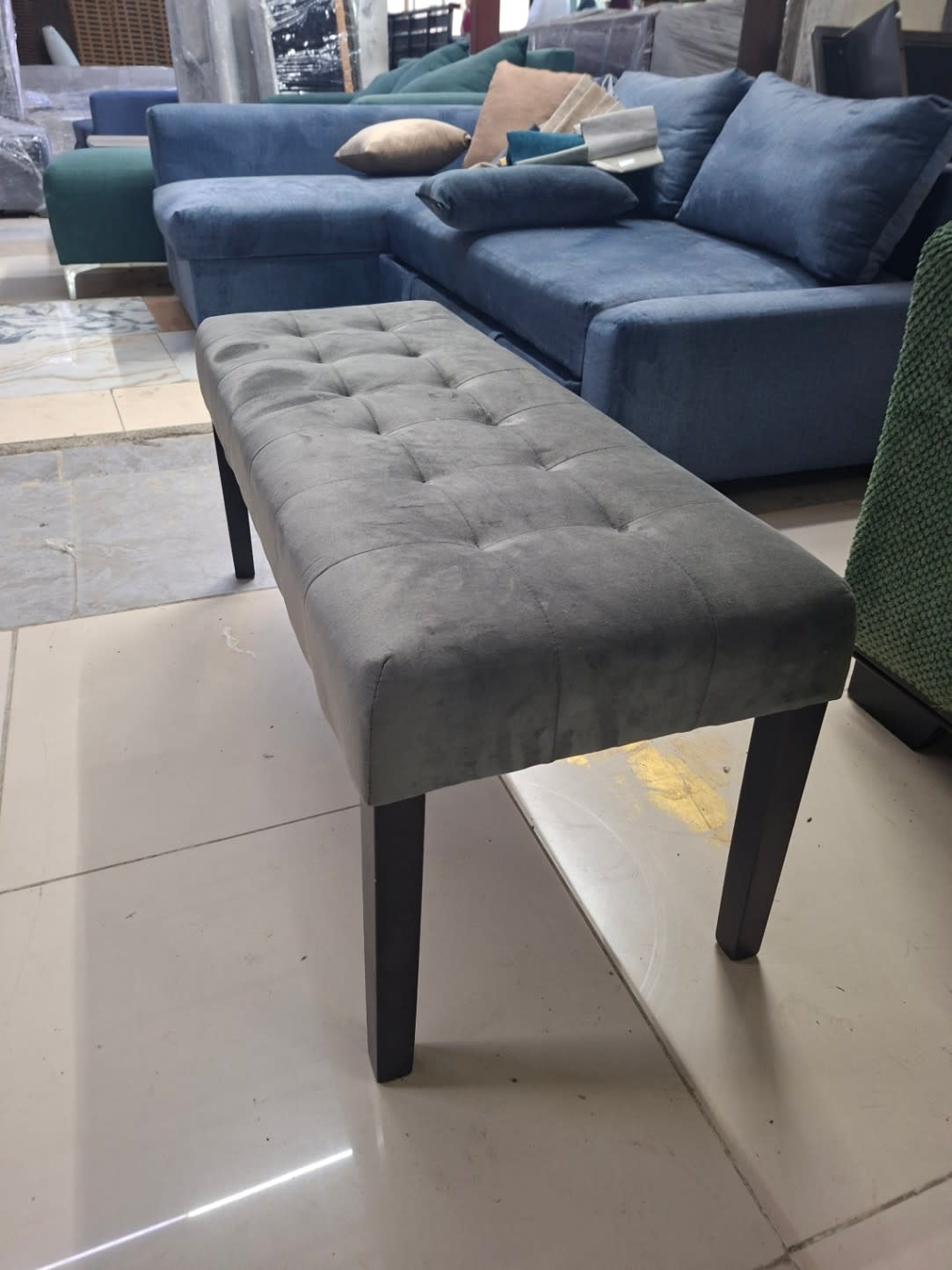 Tufted Upholstered Bench 3