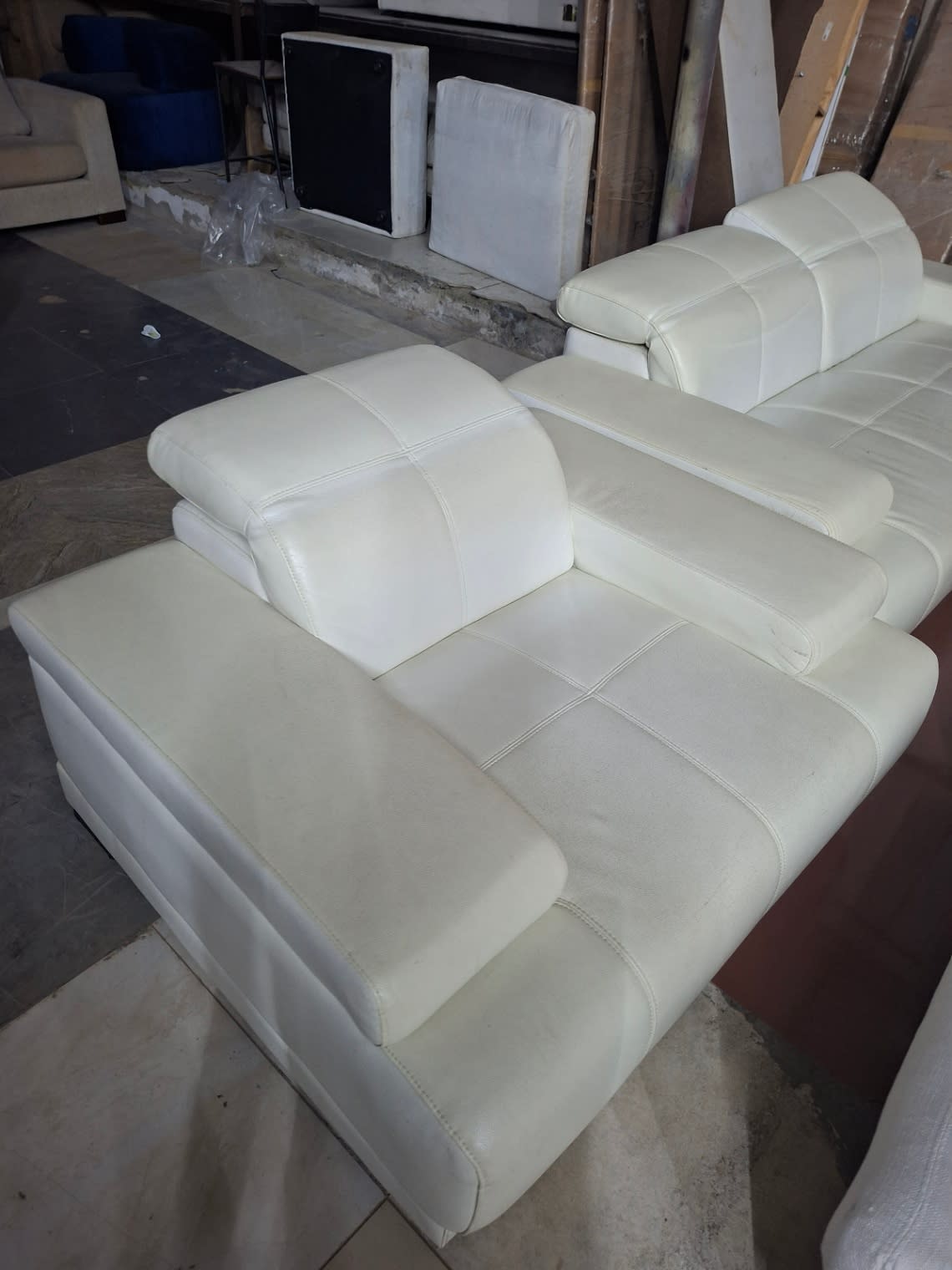 L-Shape Sectional Sofa 2