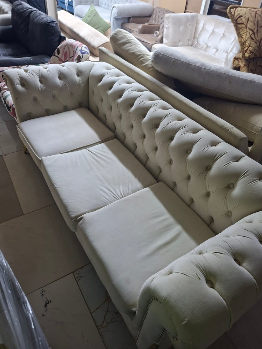 Chesterfield 3-Seater Sofa 2