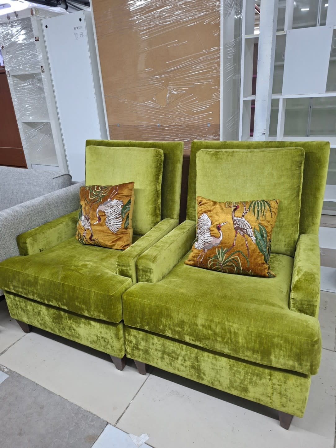 Pair of Accent Armchairs Green Velvet