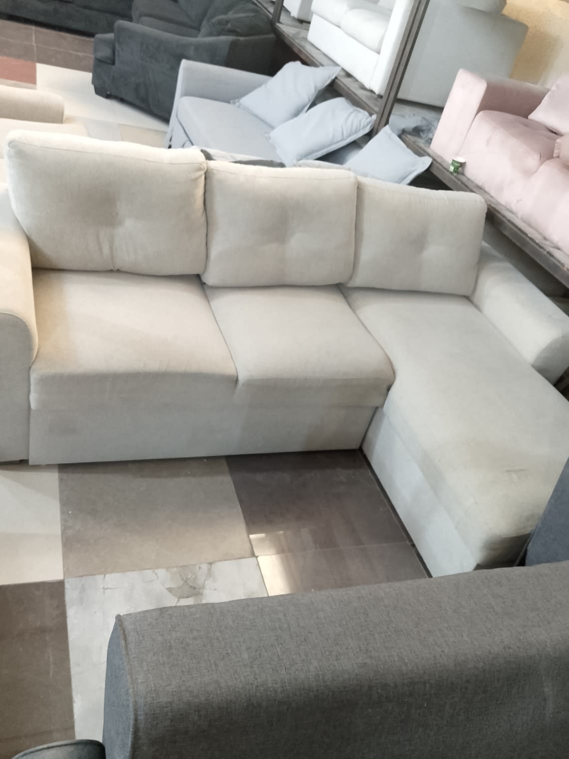 L-Shape Sectional Sofa with Chaise 2