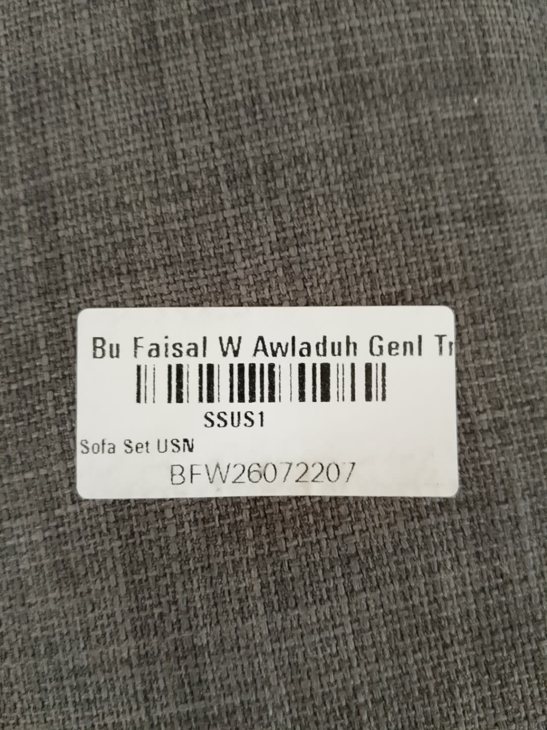 Bufaisal barcode label BFW26072207 for used grey L-shape sectional sofa