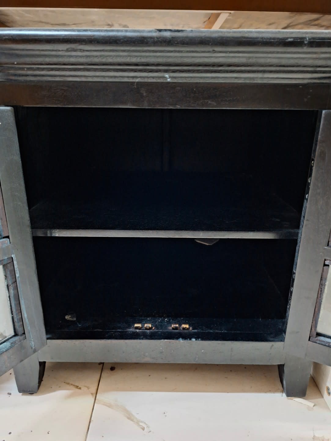 Two-Door Side Cabinet with Glass Panels 2
