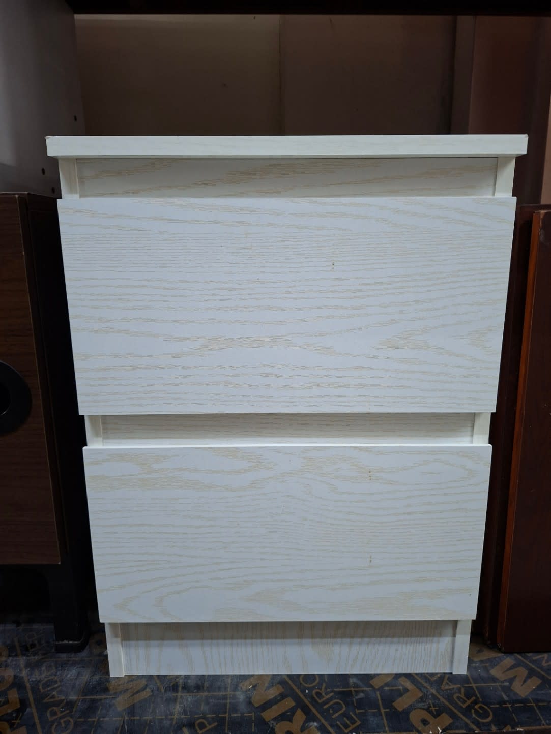 2-Drawer Bedside Table