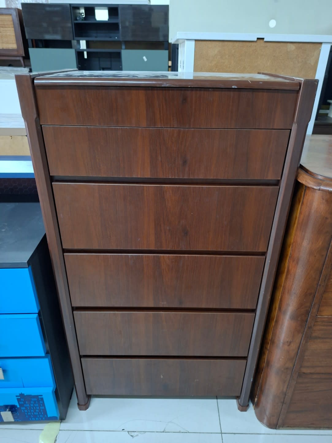 5-Drawer Chest of Drawers