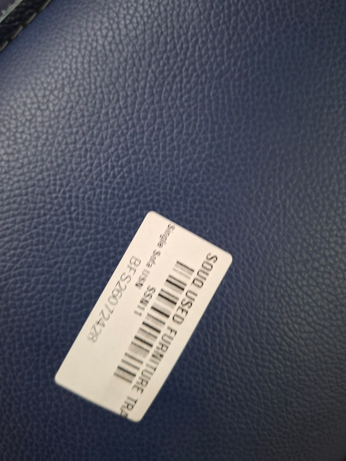 Bufaisal barcode label BFS26072427 for used 2-seater sofa navy blue