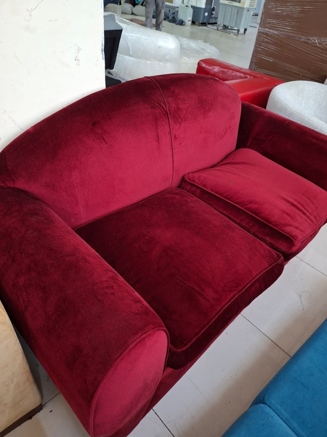 2-Seater Sofa 3