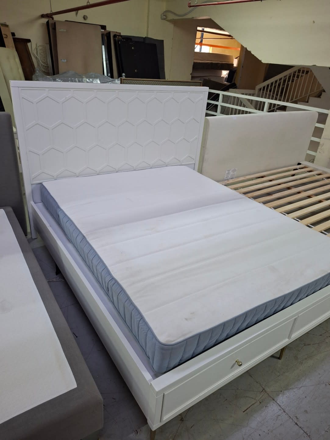 Queen Bed Frame with Storage Drawers and Honeycomb Headboard 2