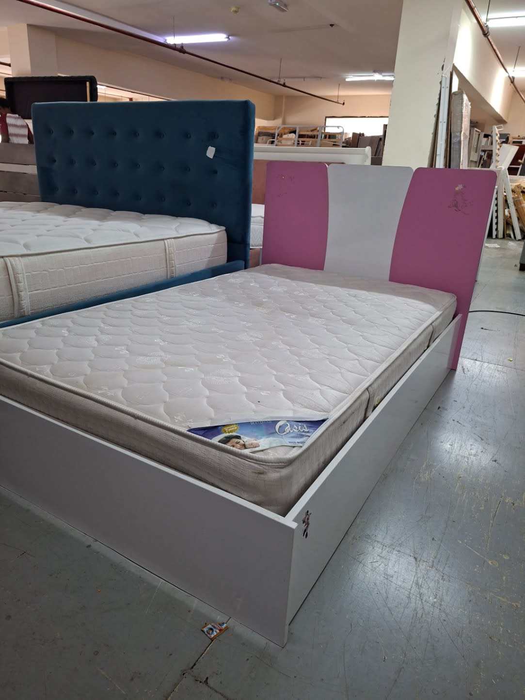 Kids Bed Frame with Headboard and Mattress 2