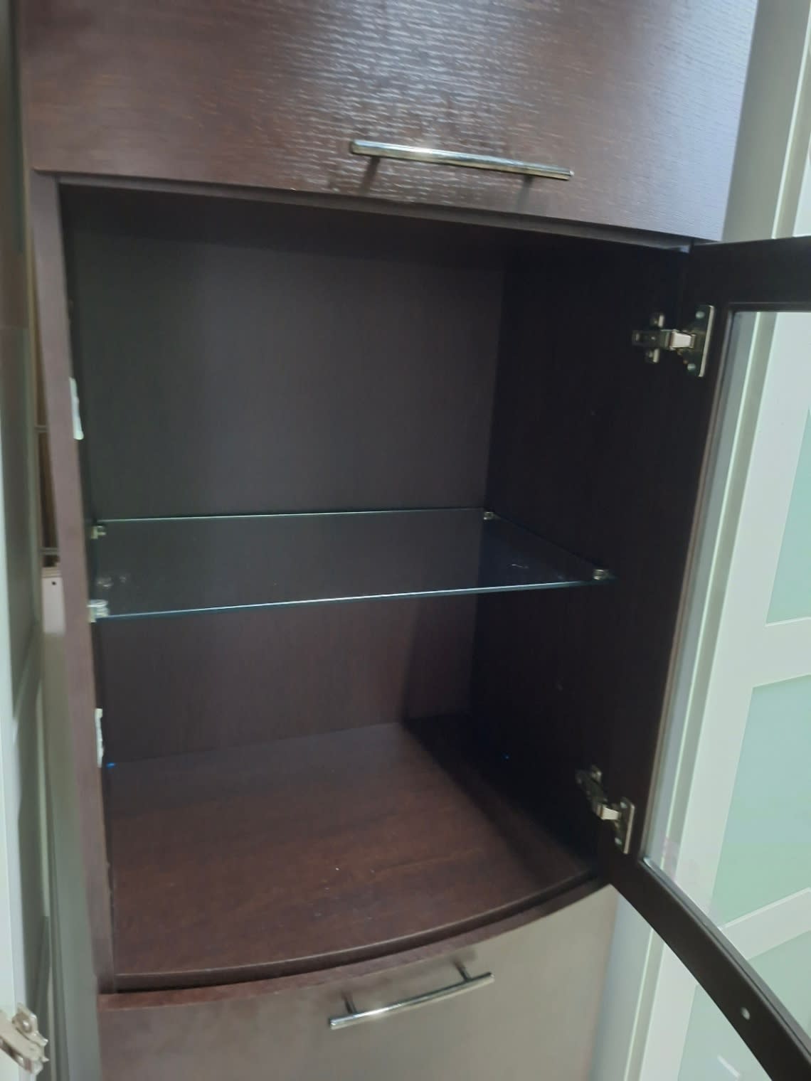 Tall Display Cabinet with Glass Door 3