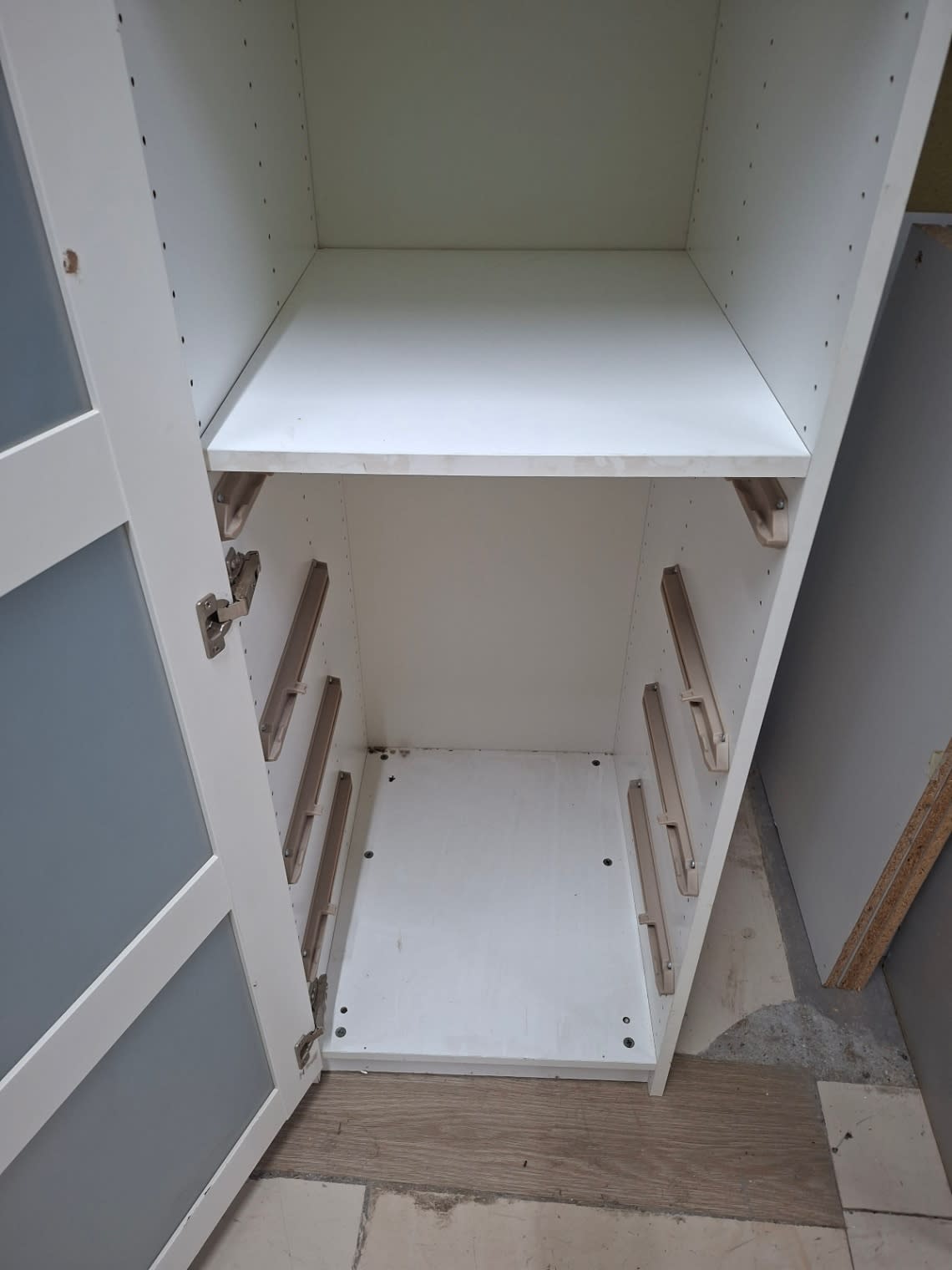 Tall Storage Cabinet with Frosted Glass Door 2