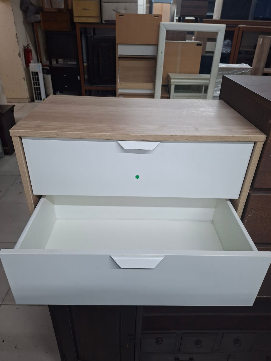 3-Drawer Chest of Drawers 2
