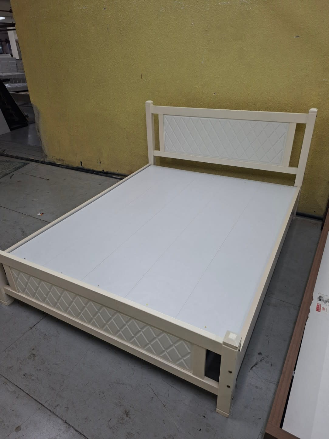 Queen Bed Frame White
