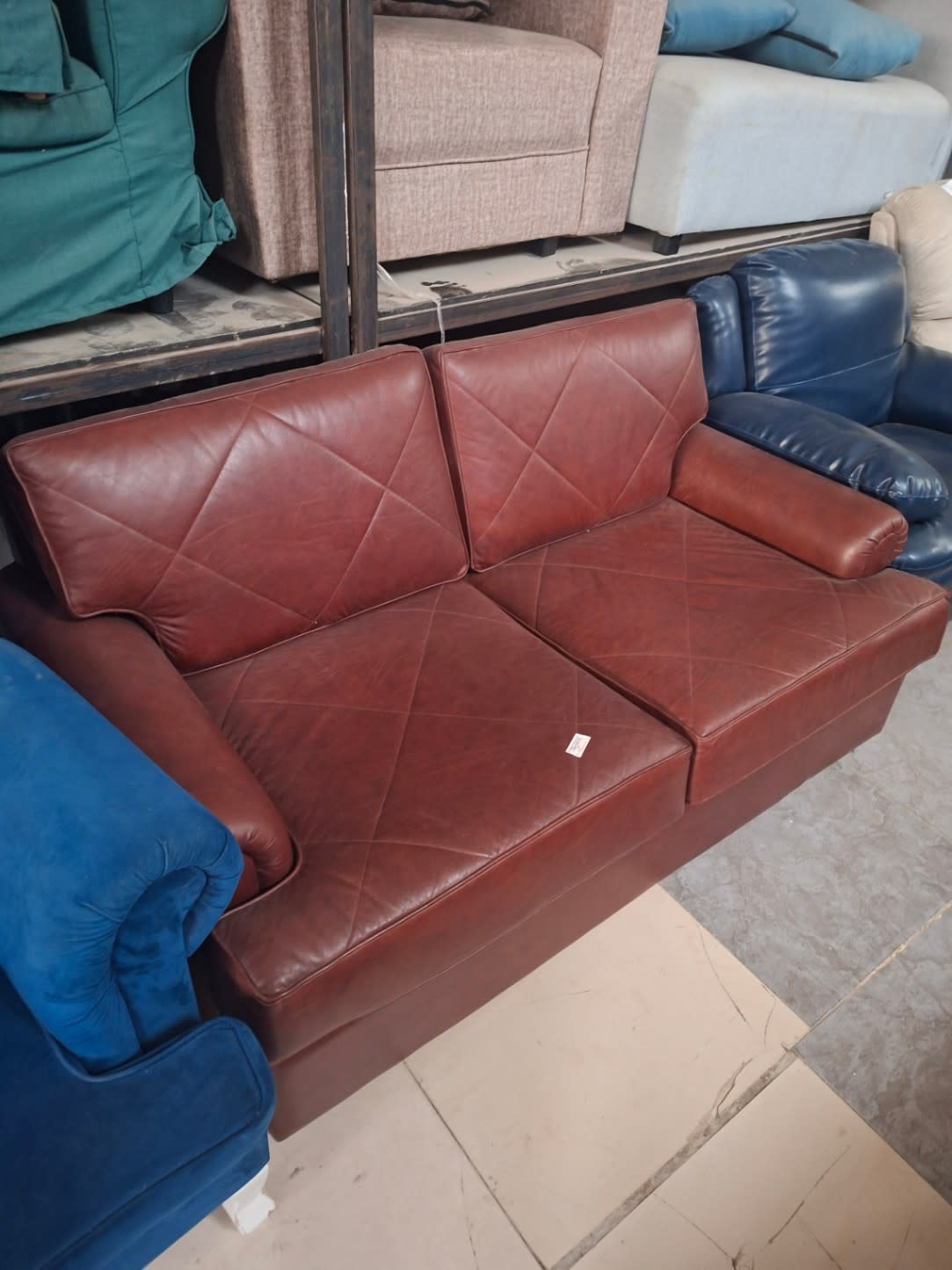 2-Seater Leather Sofa 2