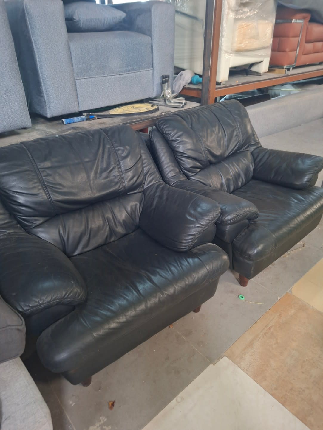 Black Leather Sofa Set 2