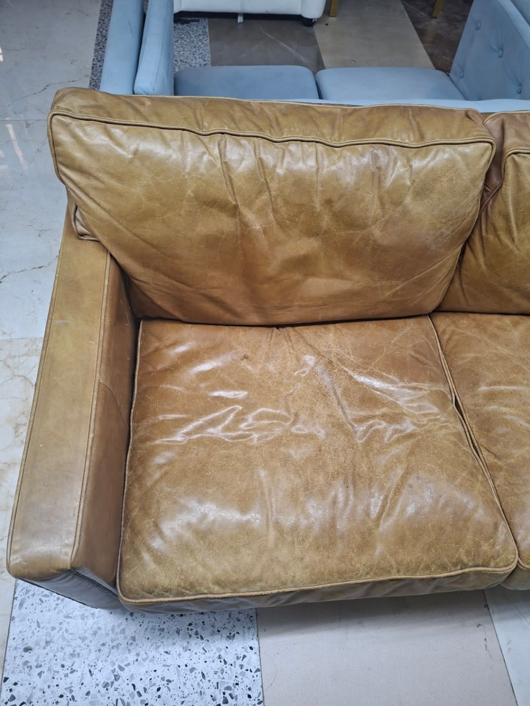 2-Seater Leather Sofa 2
