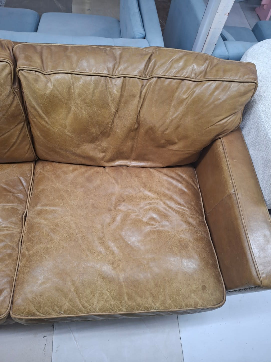 2-Seater Leather Sofa 3
