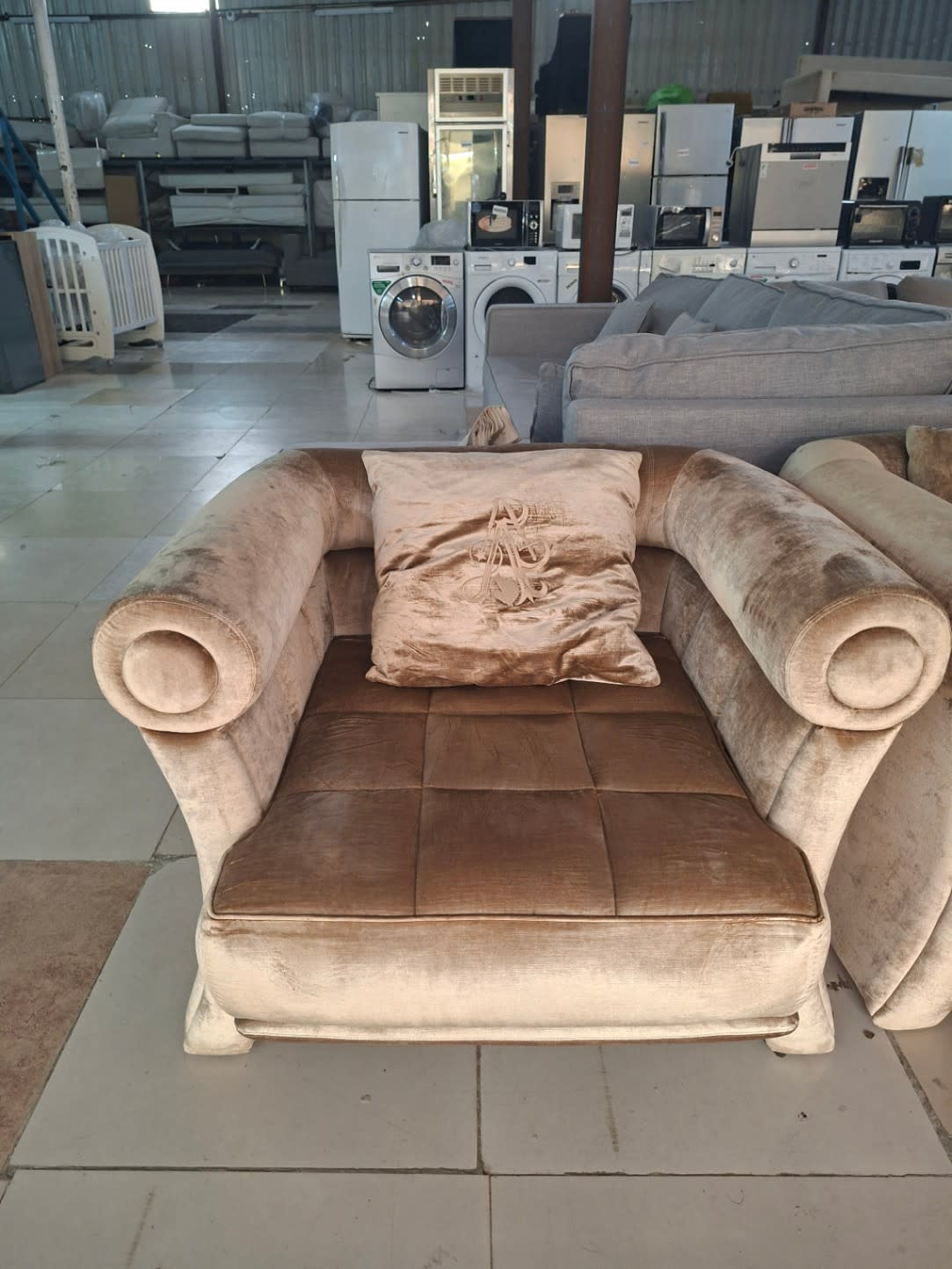 Velvet Accent Chair 2