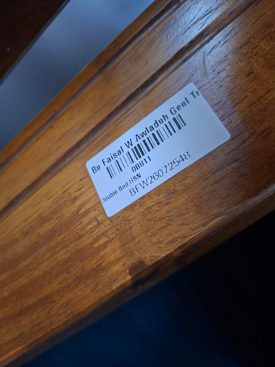 Bufaisal barcode label BFW260072548 for used double bed frame
