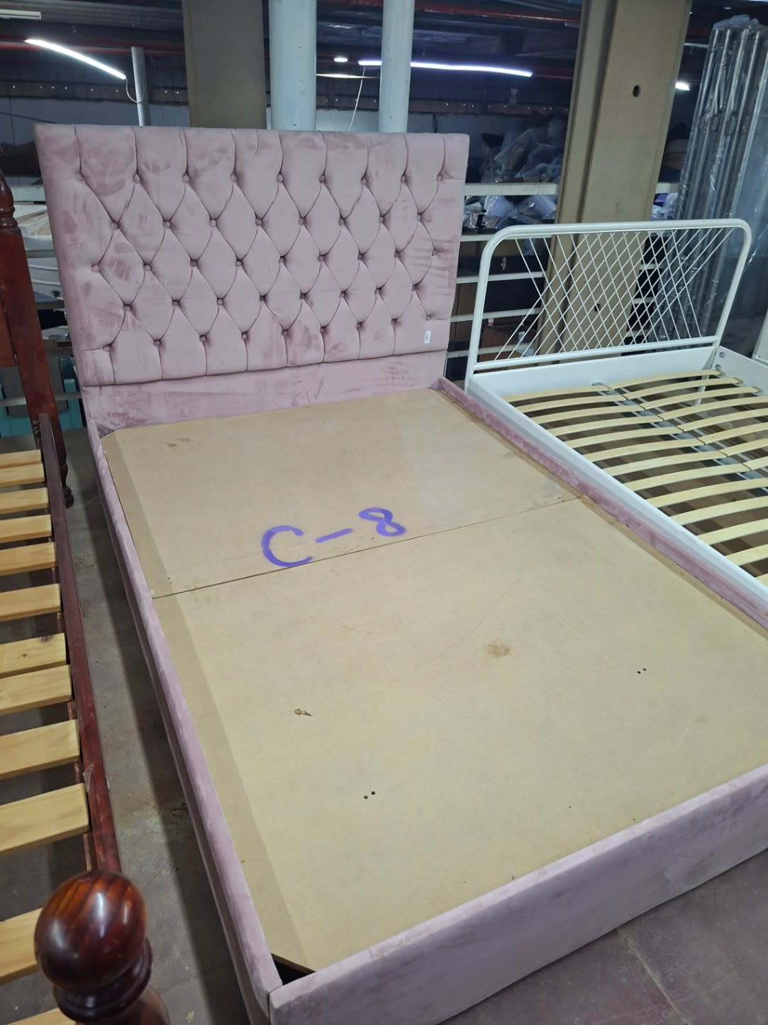 Double Bed Frame with Chesterfield Headboard 3