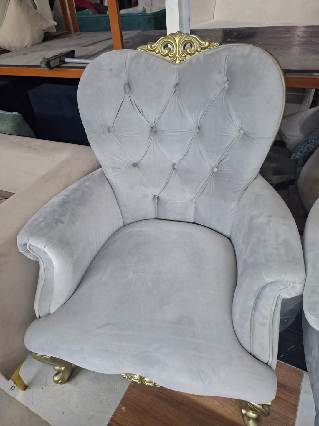 Tufted Accent Armchair Pair 3