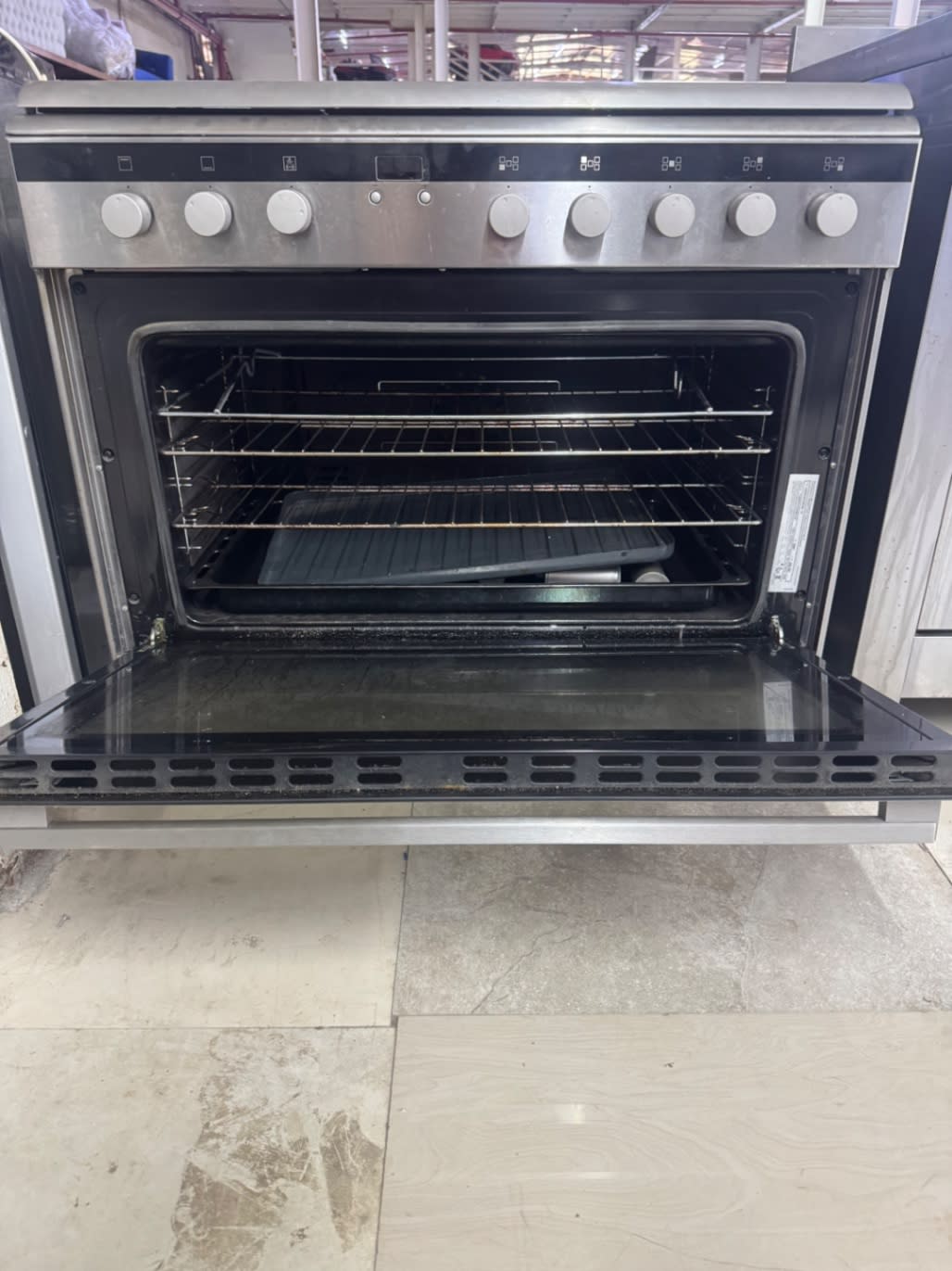 Freestanding Gas Cooker with Oven 3