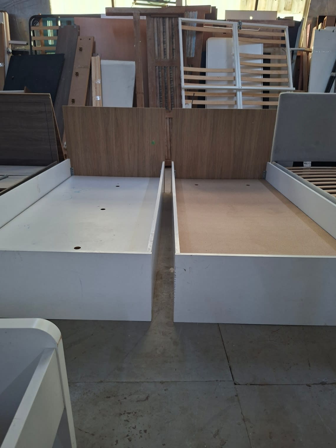 Bufaisal barcode label for used single bed frame — label unreadable in photo