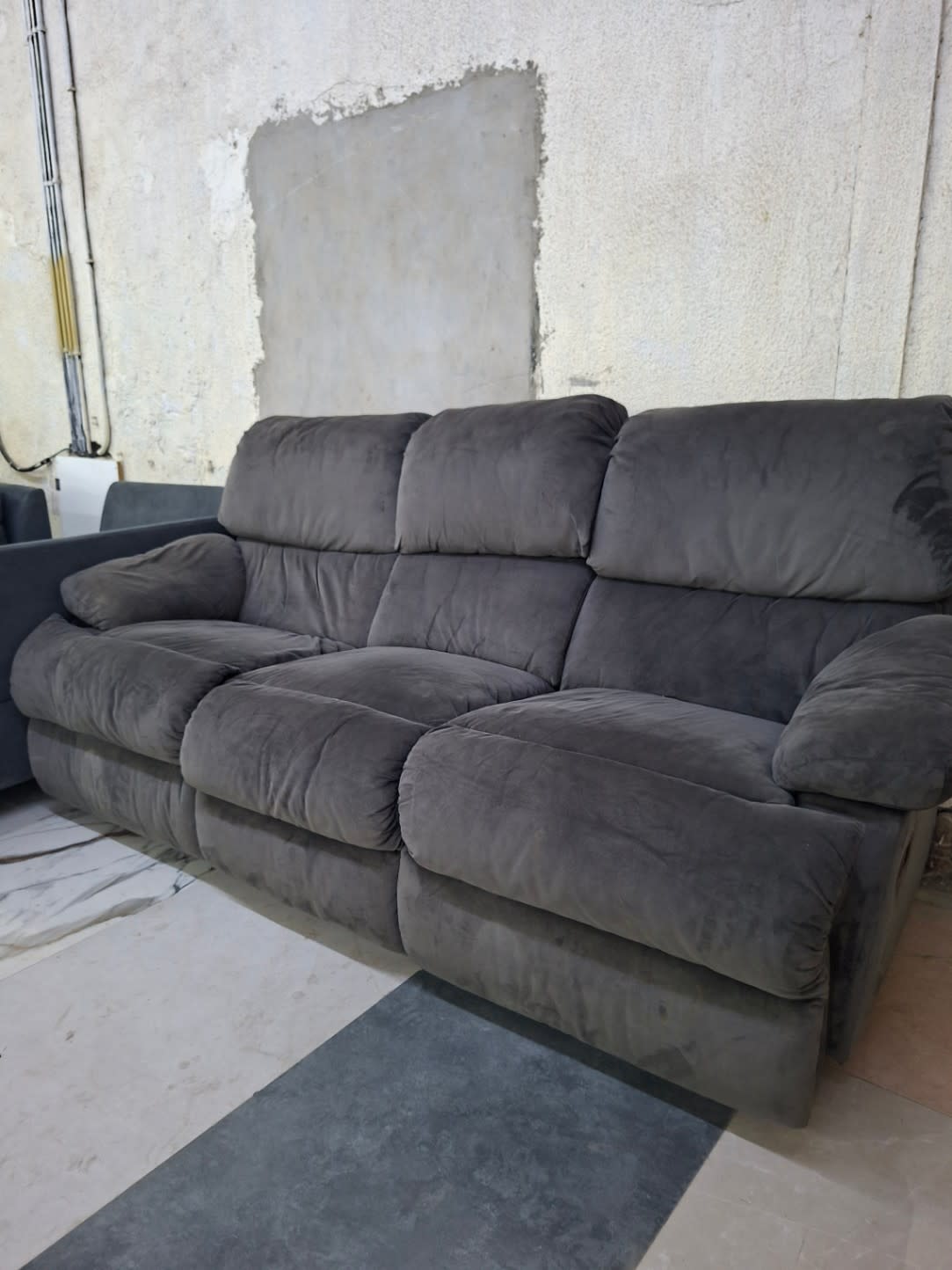 3-Seater Recliner Sofa