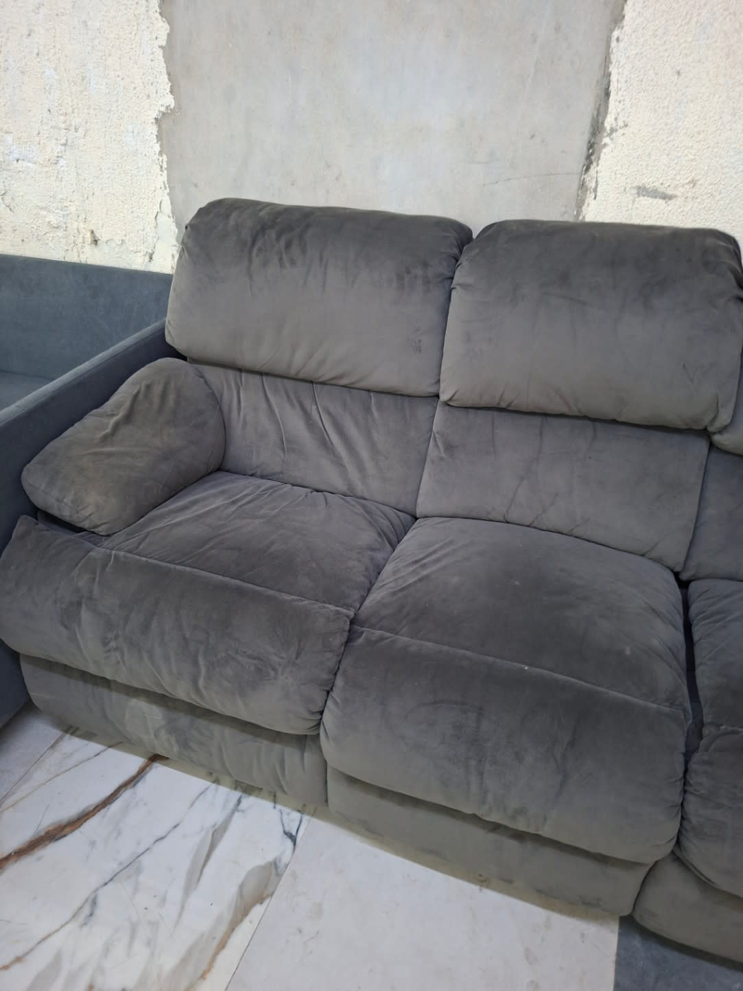 3-Seater Recliner Sofa 3