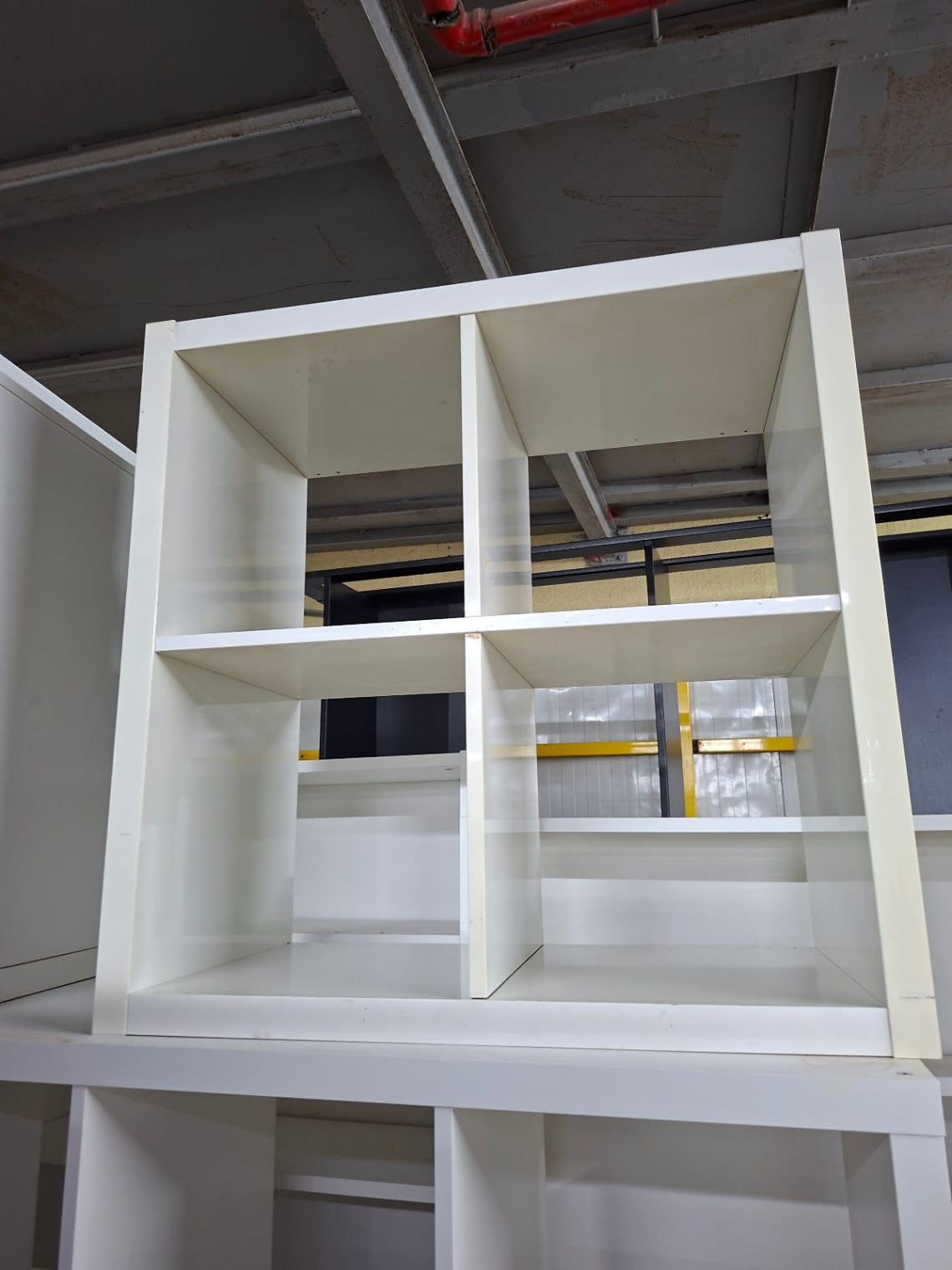 4-Cube Shelving Unit 2