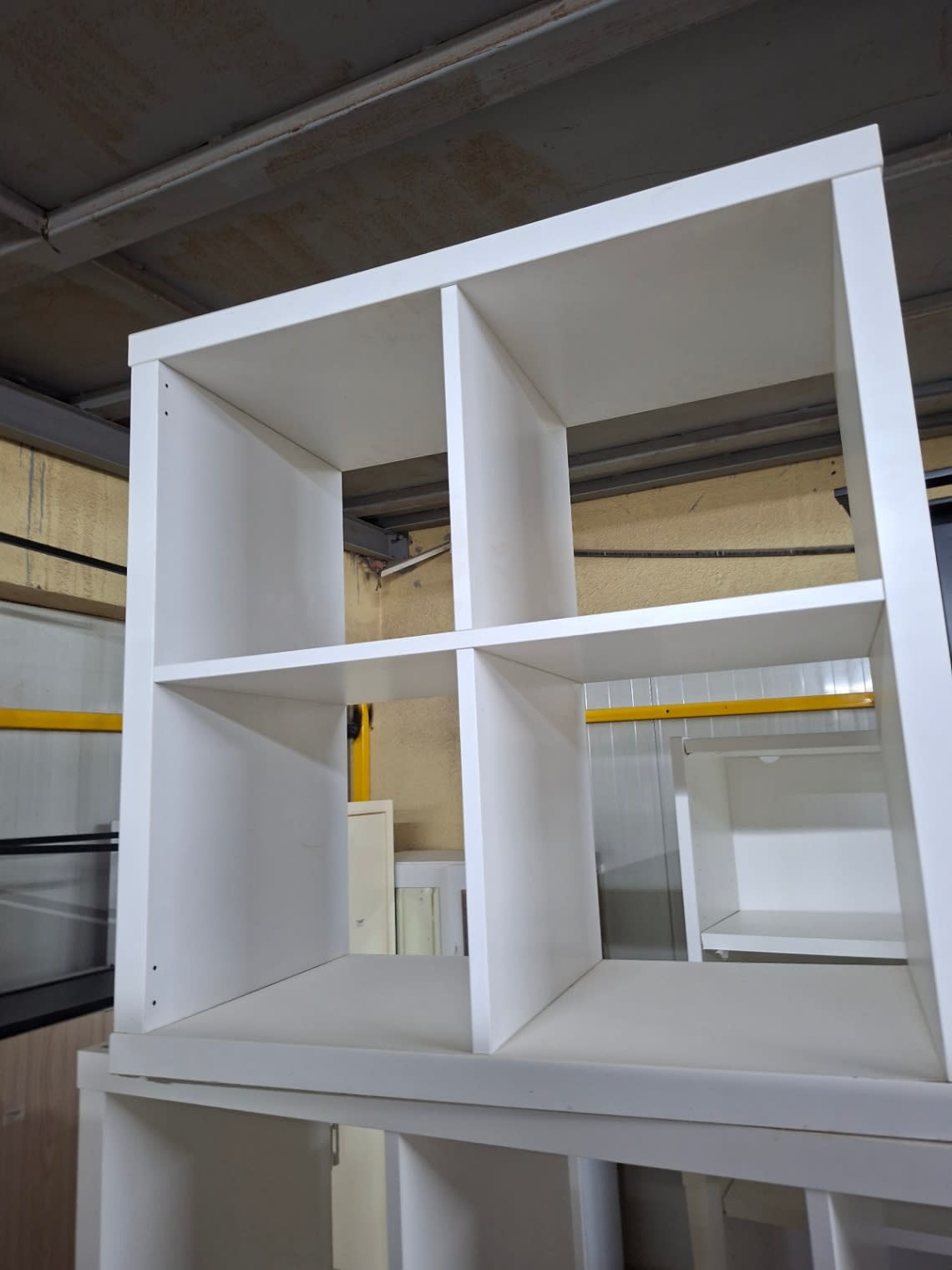 4-Cube Shelving Unit 3