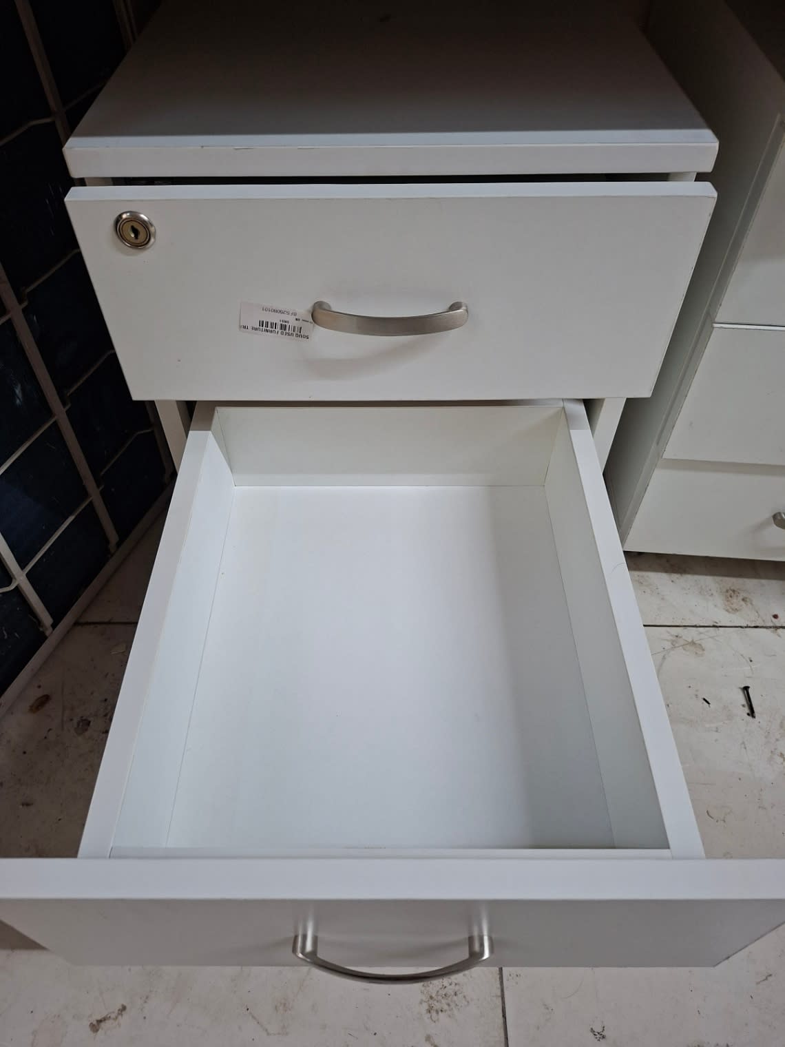 3-Drawer Filing Cabinet 3