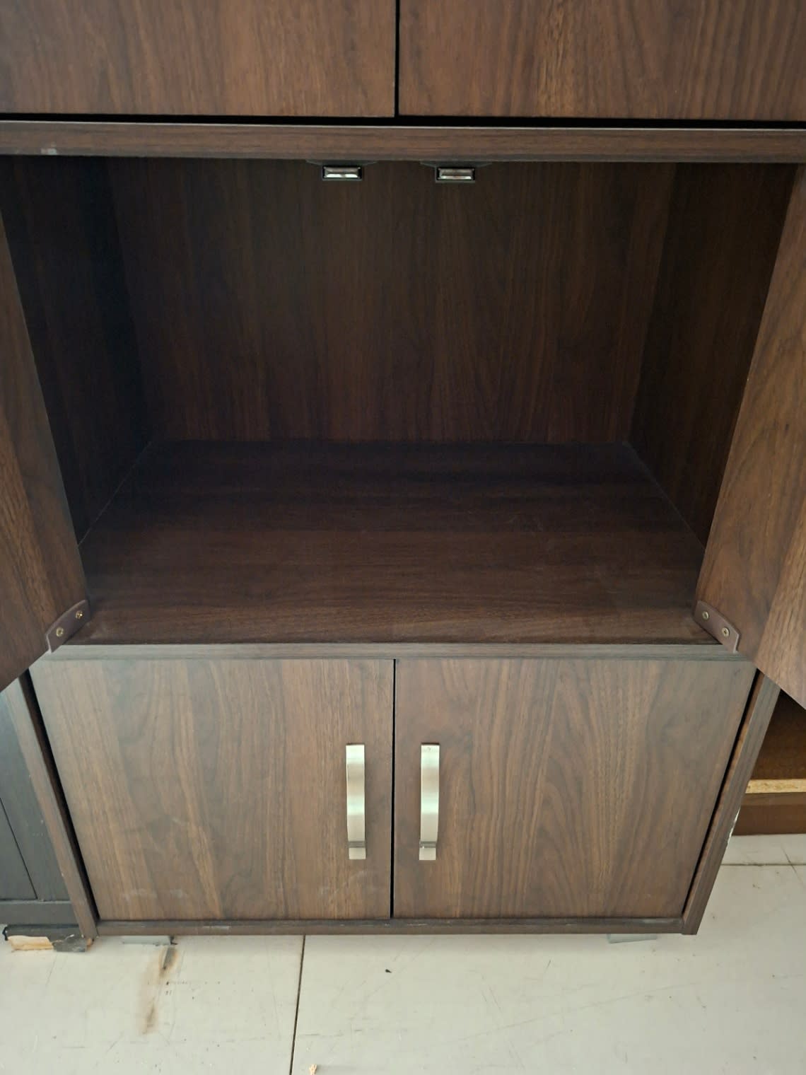 6-Door Storage Cabinet 3