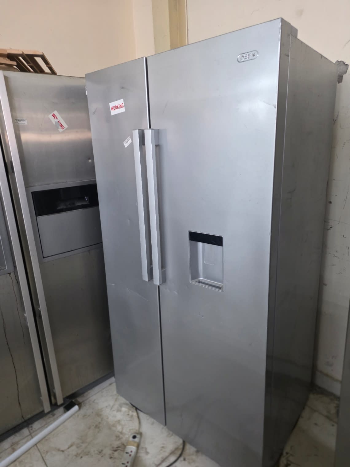 Side-by-Side Refrigerator with Water Dispenser