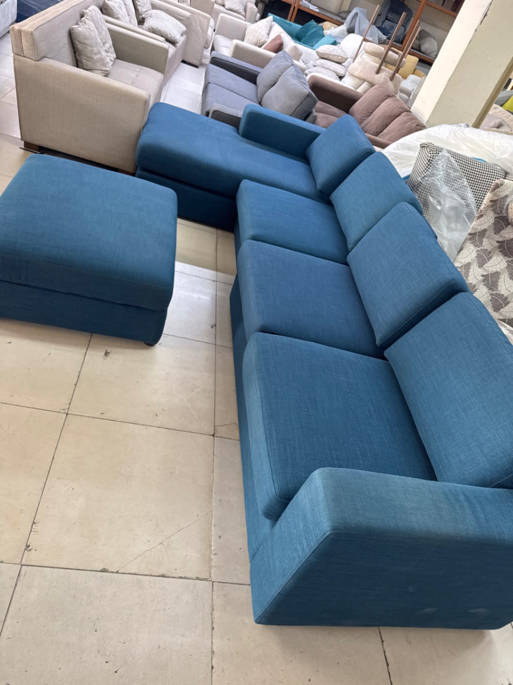 L-Shape Sectional Sofa with Ottoman