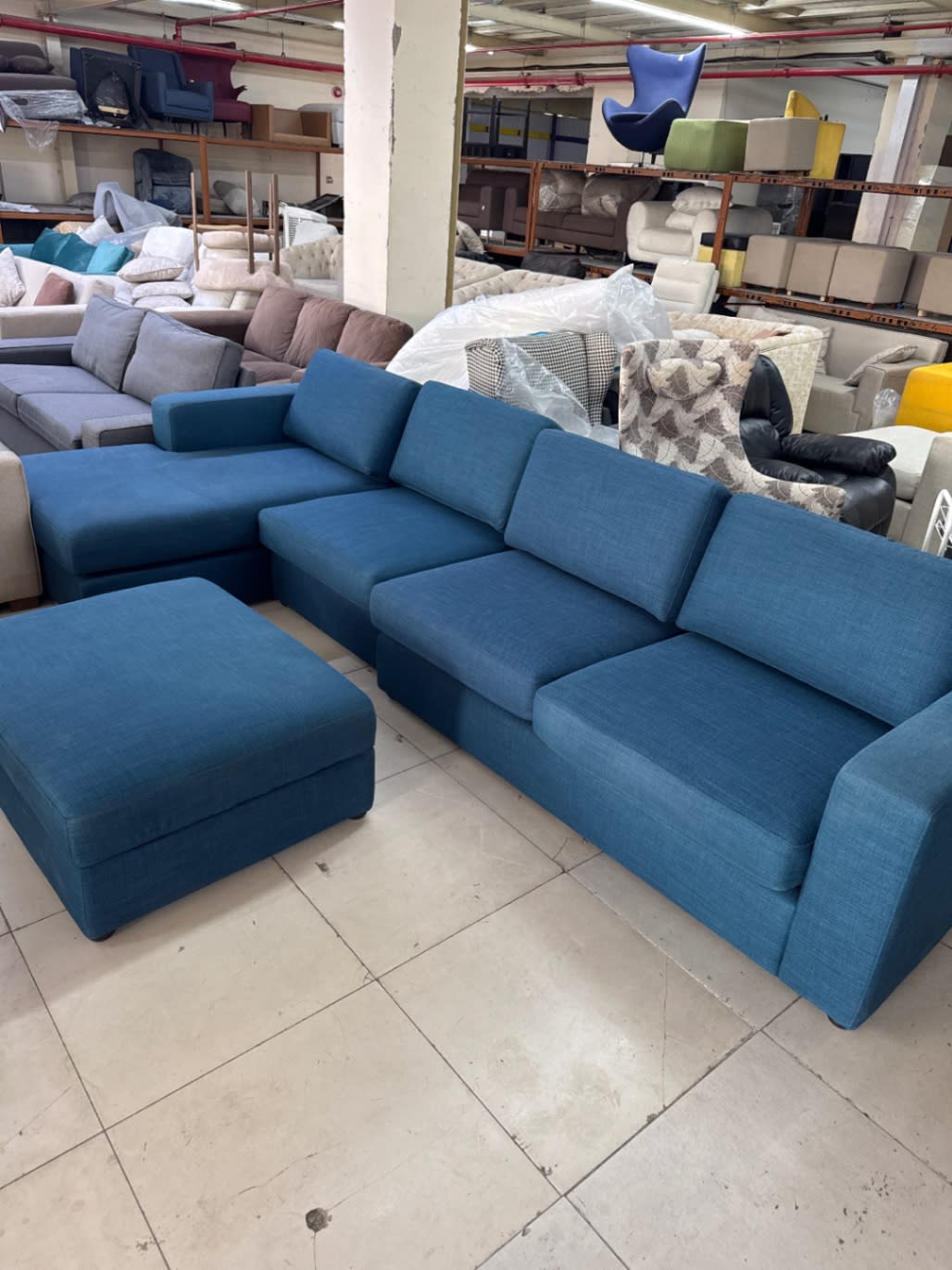 L-Shape Sectional Sofa with Ottoman 2