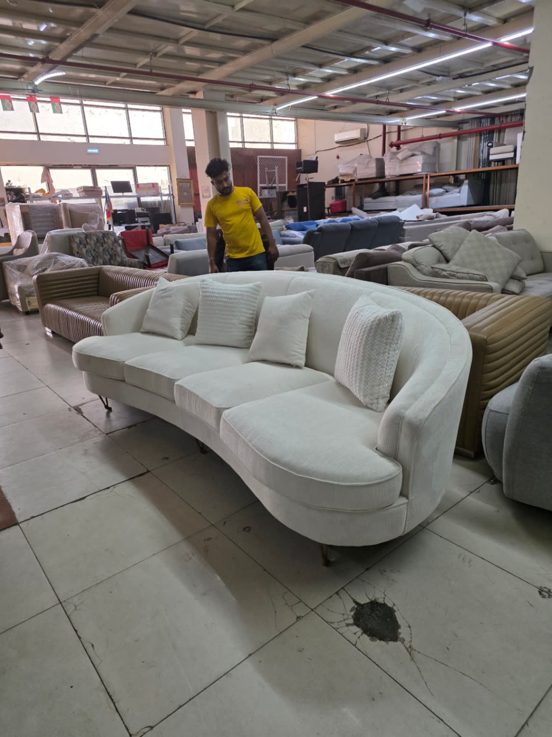 Curved 4-Seater Sofa 2