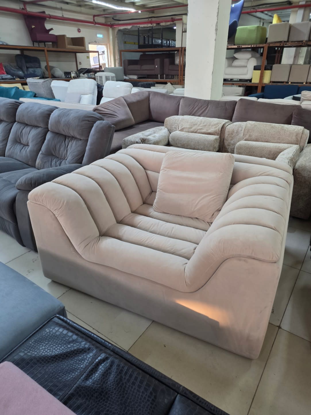 Oversized Accent Chair 2