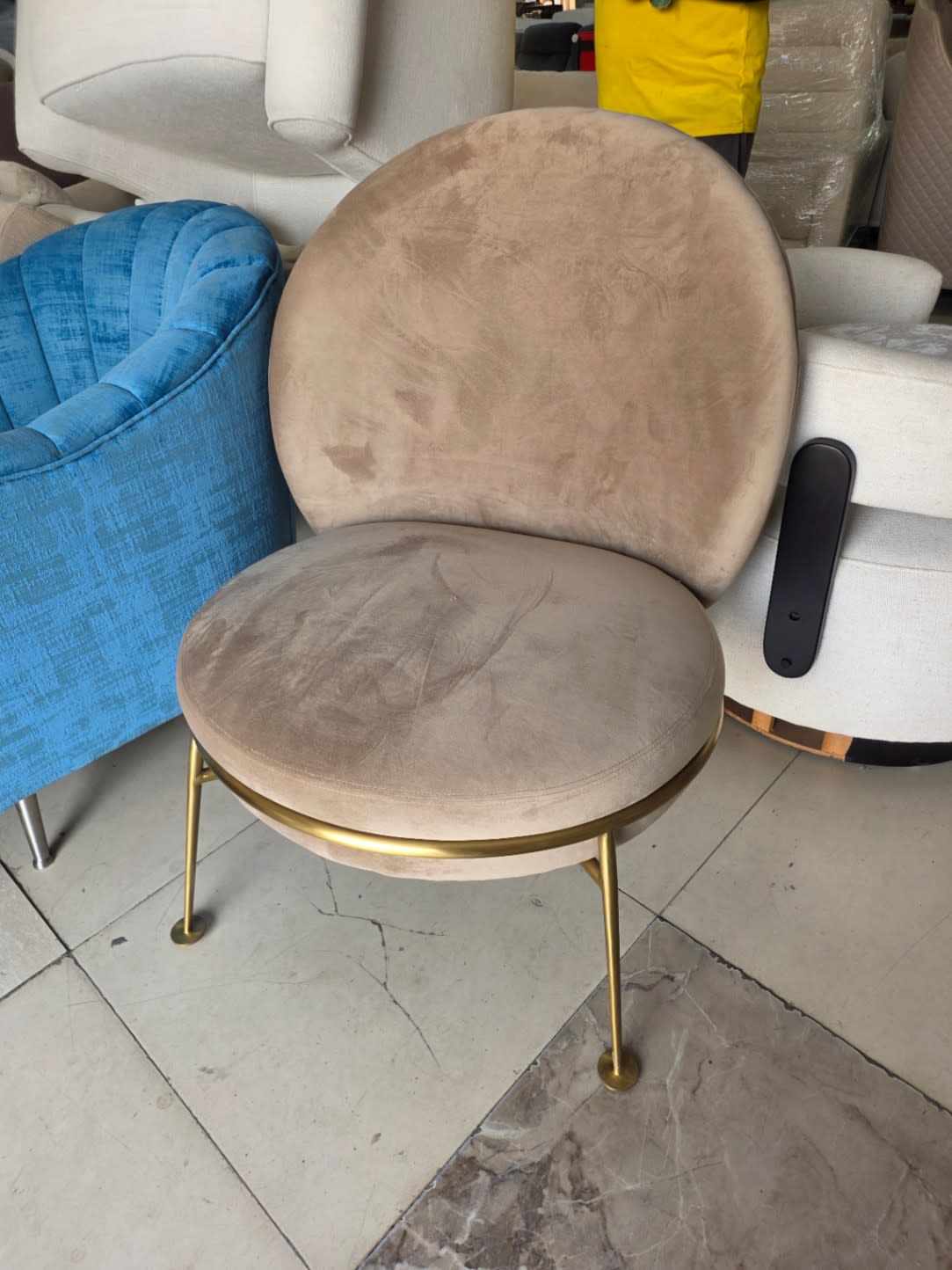 Round Accent Chair Velvet Gold Frame