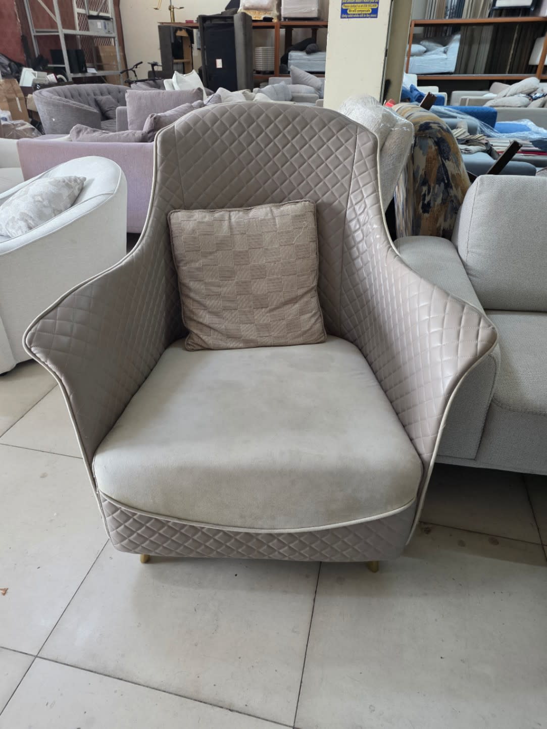 Bufaisal item barcode label for used beige quilted wingback accent chair